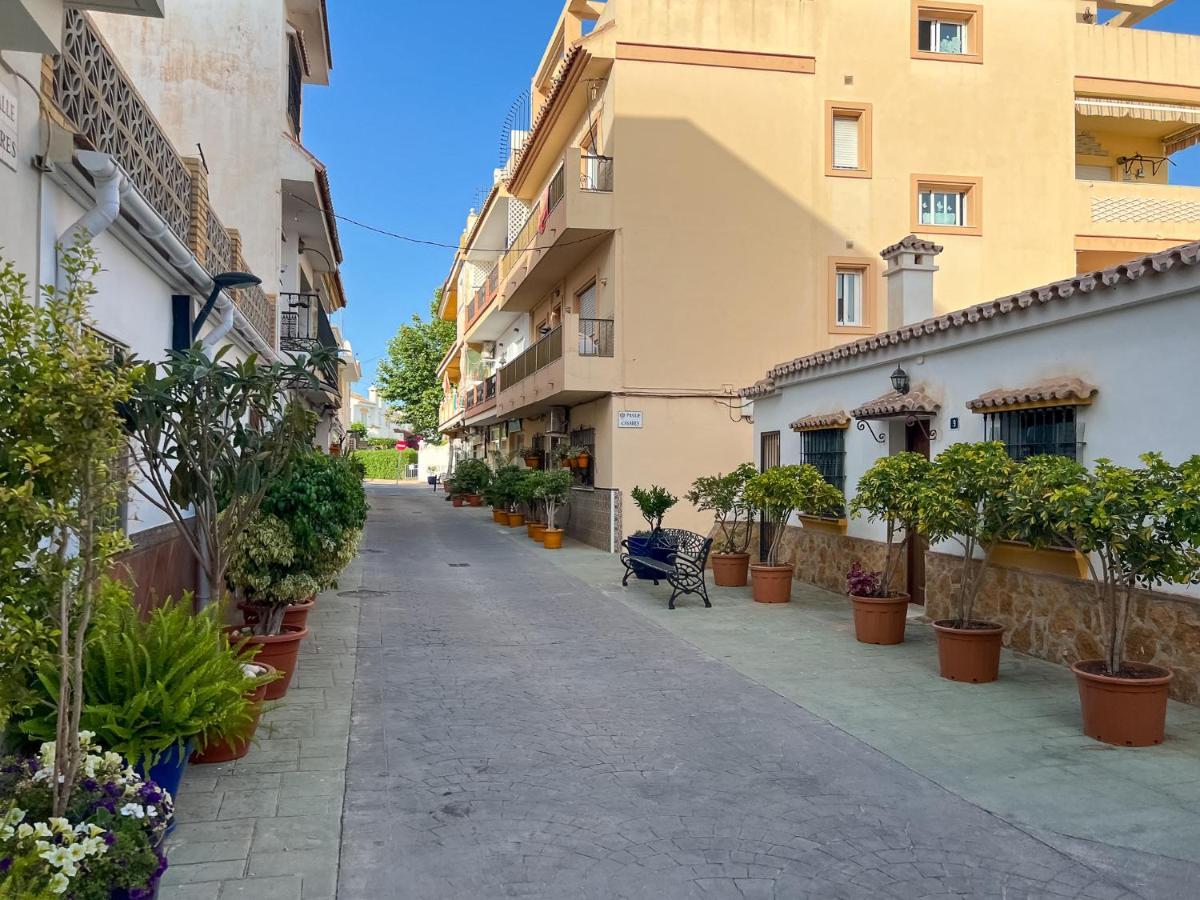 Апартаменты Cala Luxo En Cala De Mijas A Metros Del Mar Ла-Кала-де-Михас Экстерьер фото